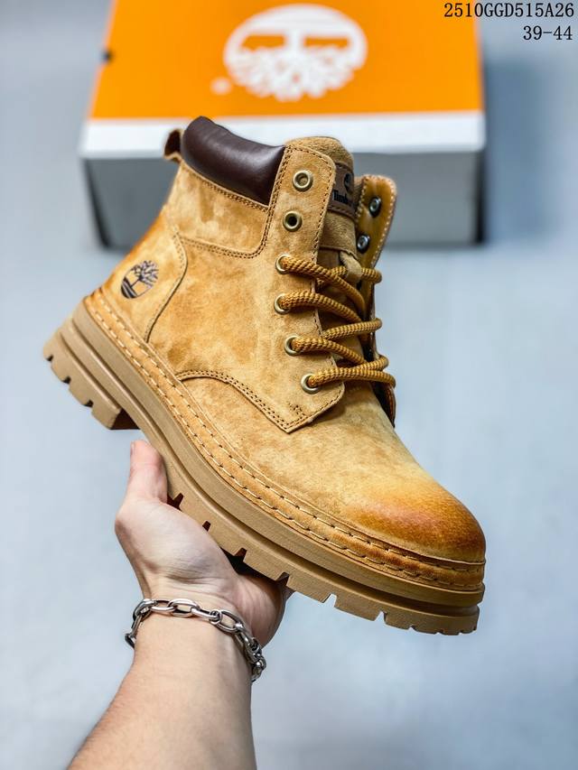 Company-grade Timberland high-top combat boots, classic and durable, outdoor cas