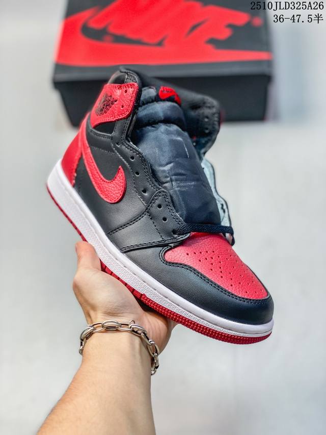 Jordan Air Jordan 1 High Retro Og Pine Green. Developed from original Jordan dat