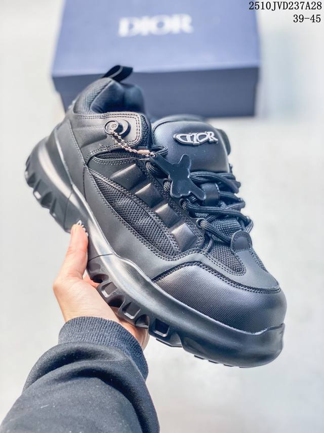 Factory Grade Dior Snow And Lewis Hamilton Round Toe Lace-up Low-top Casual Shoe