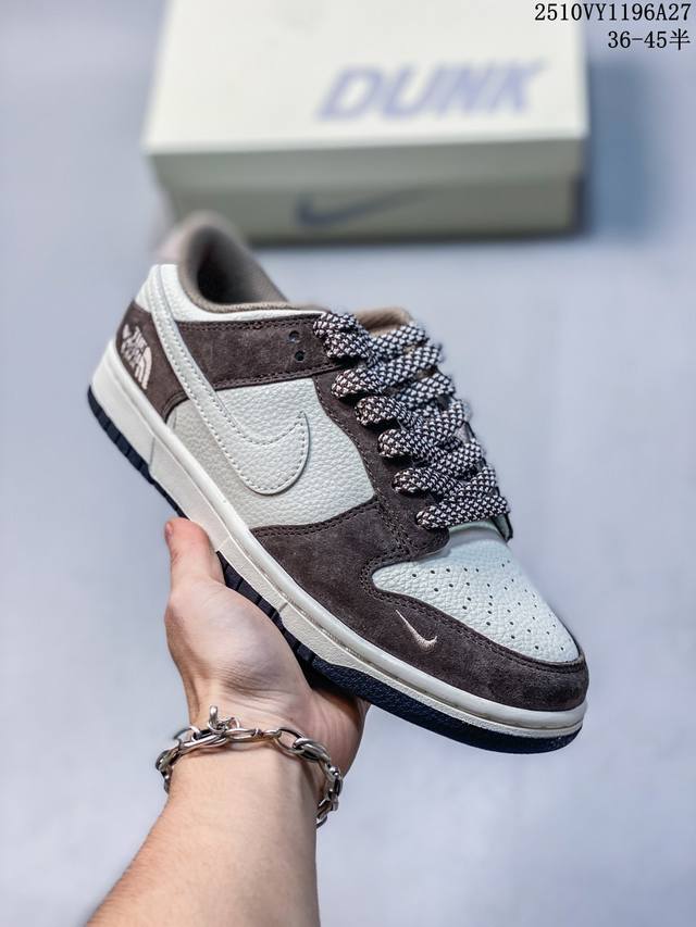 Limited release of overseas hot item! Company grade Nike SB Dunk Low