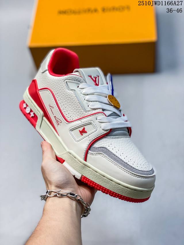 Louis Vuitton Trainer #54 Low-top lace-up fashion sneakers, unisex style, white