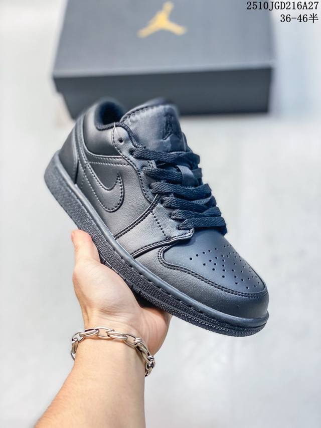 Top-grade factory-quality Air Jordan 1 Low (AJ1 Wh) - a low-top retro-style casu