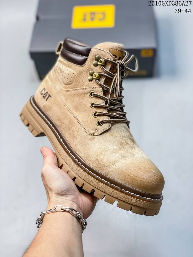 Cat, the brand's classic and versatile outdoor casual yellow boots. #Guangdong f