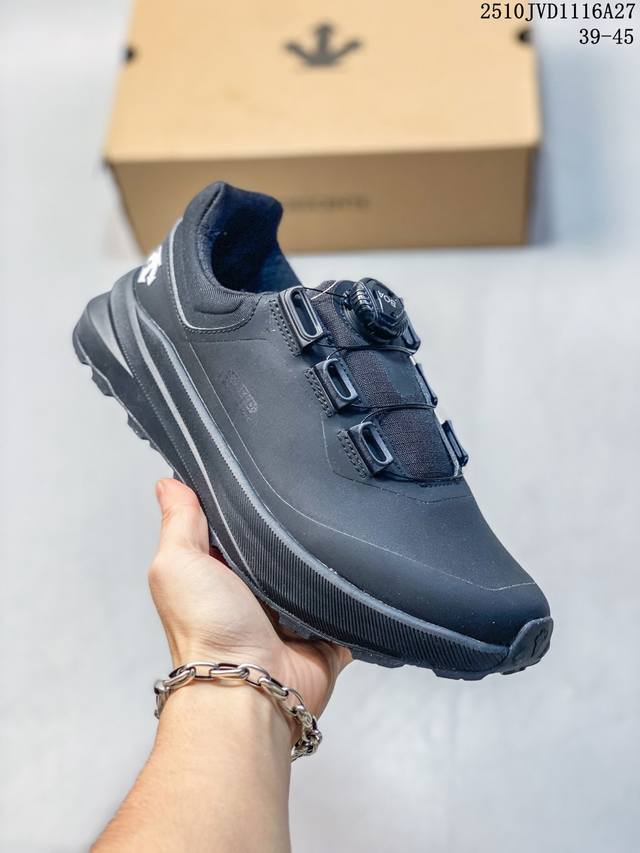 Descente unisex Chron retro athletic casual shoes, outdoor hiking shoes. Feature