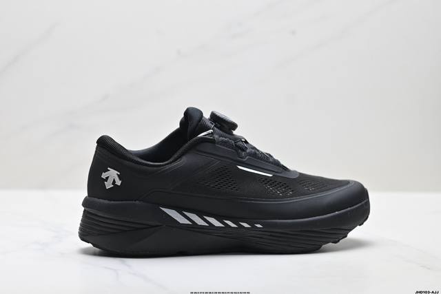 Company Grade Descente Lavitate Wire 3.0 Comfortable, Versatile, Non-Slip, Wear