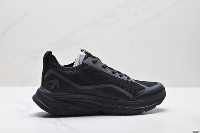 Company Grade Descente Lavitate II Knit Fashionable Non-Slip Low-Top Running Sh