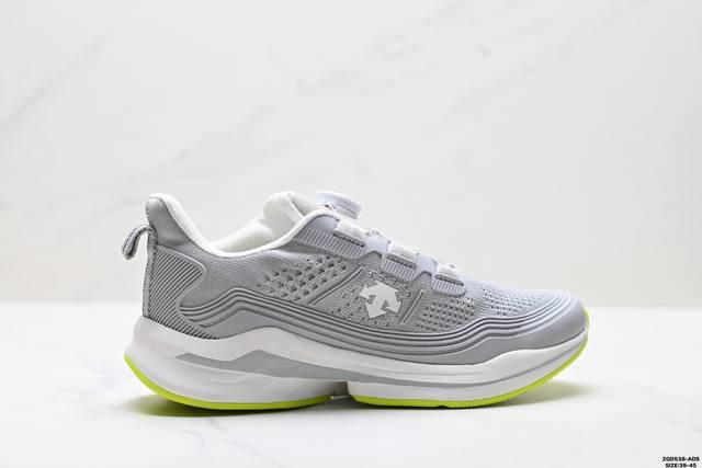 Company Grade Descente Strean Wire Urban Commuter Gore-Tex Stylish Comfortable