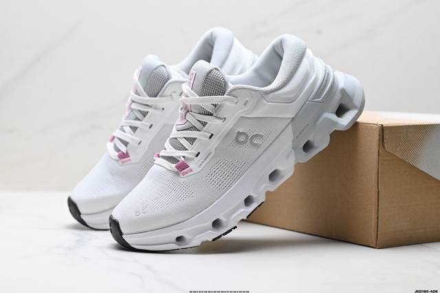 Company Grade On Cloudflyer 5 Comfortable, Lightweight, Shock-Absorbing, and We