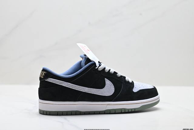 Company Grade Nike Dunk Low Retro Low-Top Casual Sports Skateboard Shoes Featur