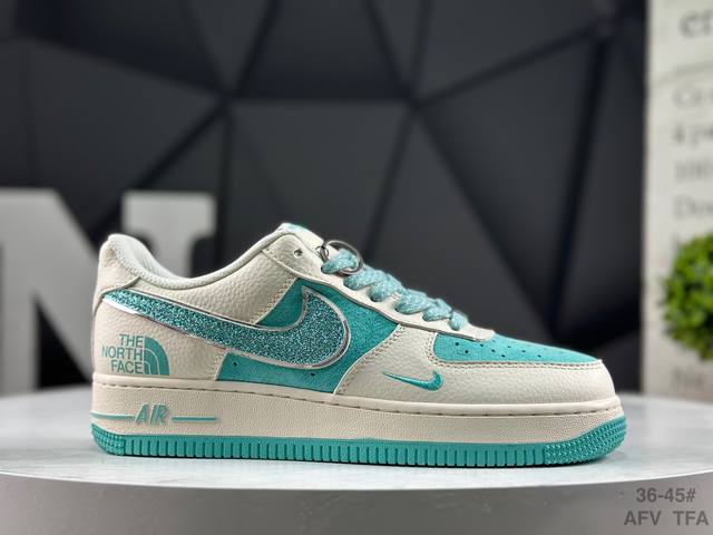 Nike Air Force 1 '07 Low, low-top athletic and casual shoes. Features a complex