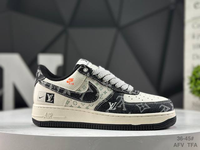 Nike Air Force 1 '07 Low, low-top athletic and casual shoes. Features a complex