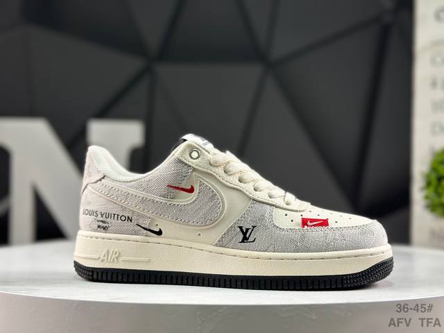 Nike Air Force 1 '07 Low, low-top athletic and casual shoes. Features a complex