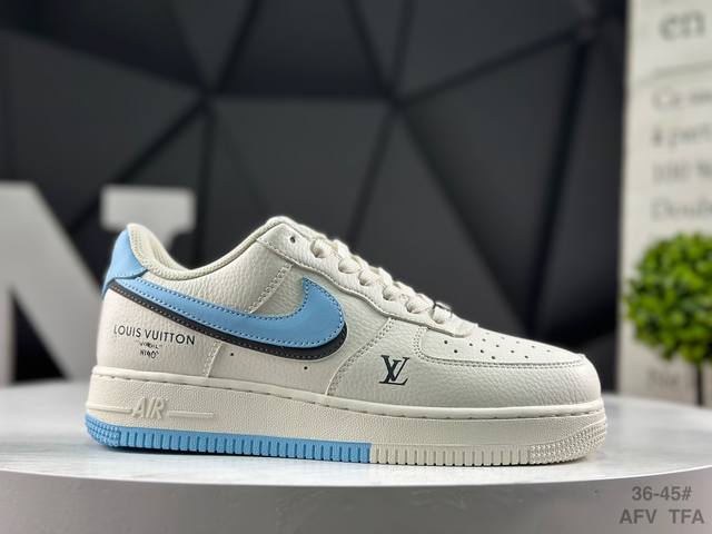 Nike Air Force 1 '07 Low, low-top athletic and casual shoes. Features a complex