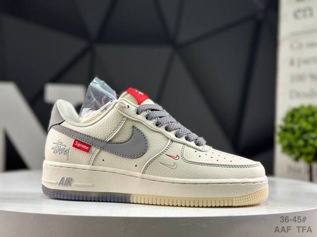 Nike Air Force 1 '07 Low, low-top athletic and casual shoes. Features a complex