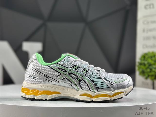 Asics Gel-Kayano 12.1 Professional Running Shoes (DDD) Features an engineered el