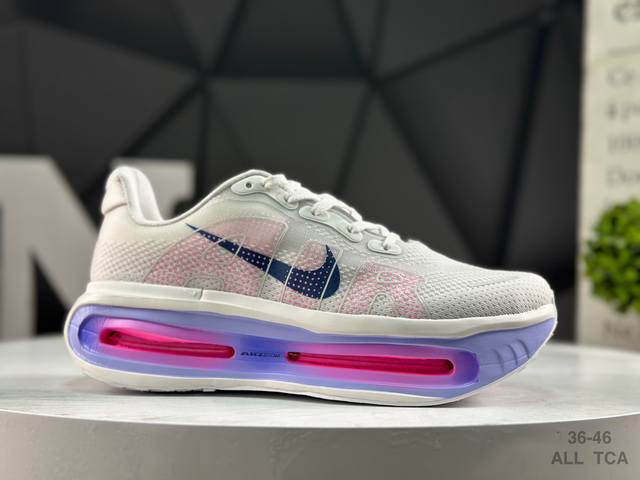 Nike Vomero Premium Comfortable Cushioning and Slip-Resistant Low-Top Running S