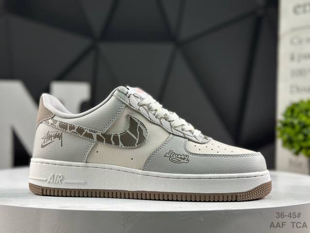 Nike Air Force 1 Low, a low-top casual sports shoe made with original last and
