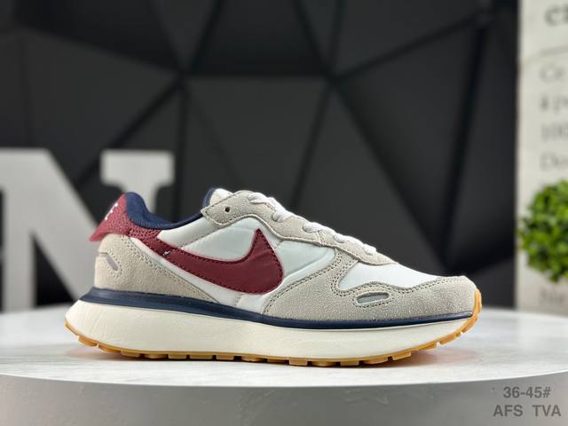 Nike Phoenix Waffle Runway Deconstructed High-End Running Shoes, developed from