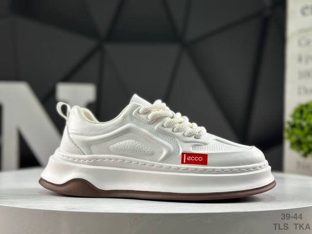 Ecco Walking Series Sports Shoes, Casual Running Shoes. Lightweight and incredib