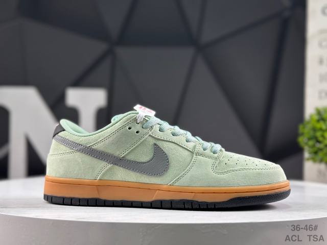 Nike SB Dunk Low Supreme Collaboration Military Green Low-Top Casual Sports Ska