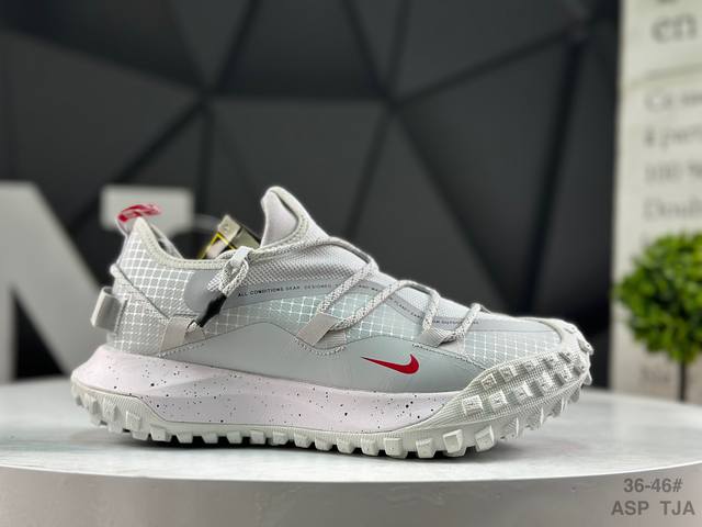 Nike Acg Mountain Fly Gtx Se Mountain Series Deconstructed Lace-up Low-top Outd