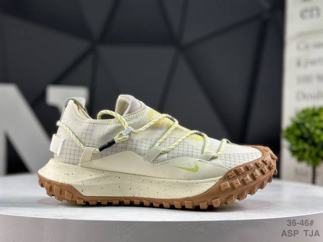 Nike Acg Mountain Fly Gtx Se Mountain Series Deconstructed Lace-up Low-top Outd