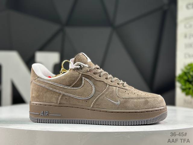 Nike Air Force 1 '07 Low, low-top athletic and casual shoes. Features a complex