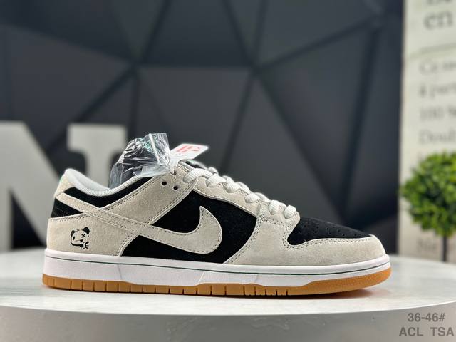 Nike SB Dunk Low Retro Low-Top Casual Sports Skateboard Shoes. Featuring soft a