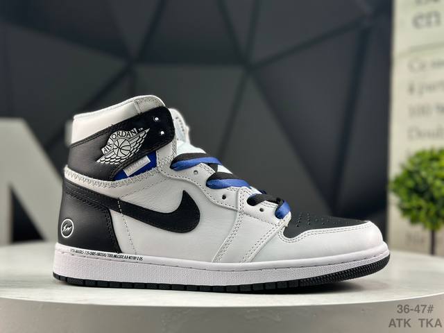 Nike Air Jordan 1 Mid-Top AJ1, Jordan 1 High-Top Jordan Basketball Shoes. The e
