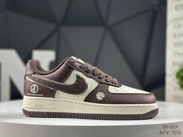 Nike Air Force 1 '07 Low, a low-top athletic and casual shoe. Features a comple