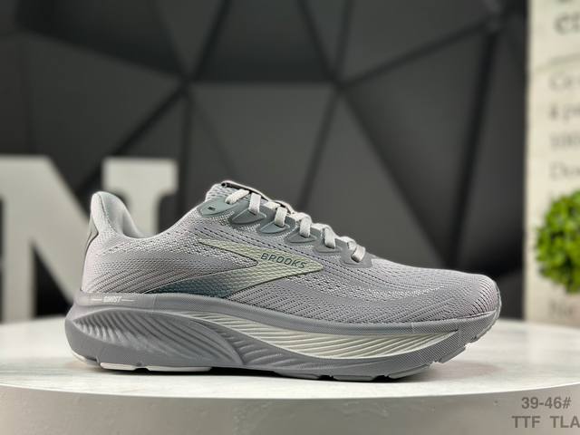 Brooks Ghost 17 Classic Chunky Shoe **Max Dad Shoe** The shoe features a Dna Lo