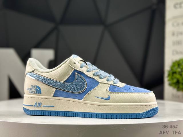 Nike Air Force 1 '07 Low, low-top athletic and casual shoes. Features a complex
