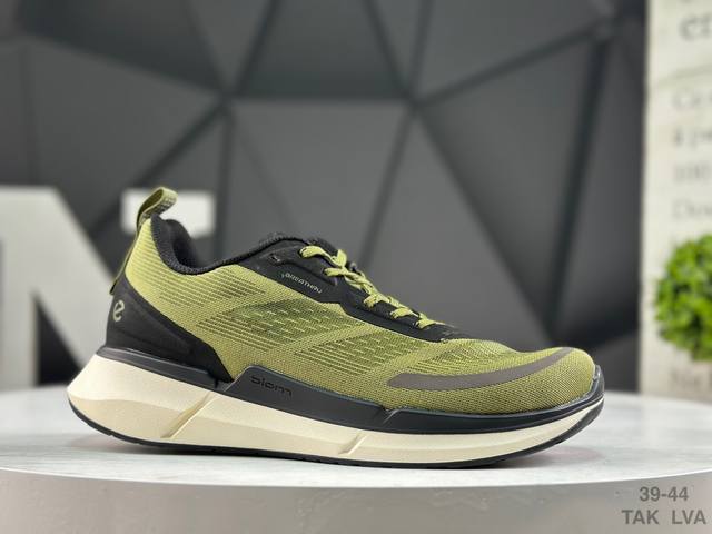 Ecco Men's Shoes: Lightweight, breathable, comfortable, durable, skin-friendly,