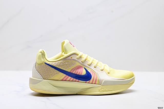 Authentic Nike Sabrina 2 Lx Ep Lightweight, Durable, Shock-Absorbing Low-Top Ba