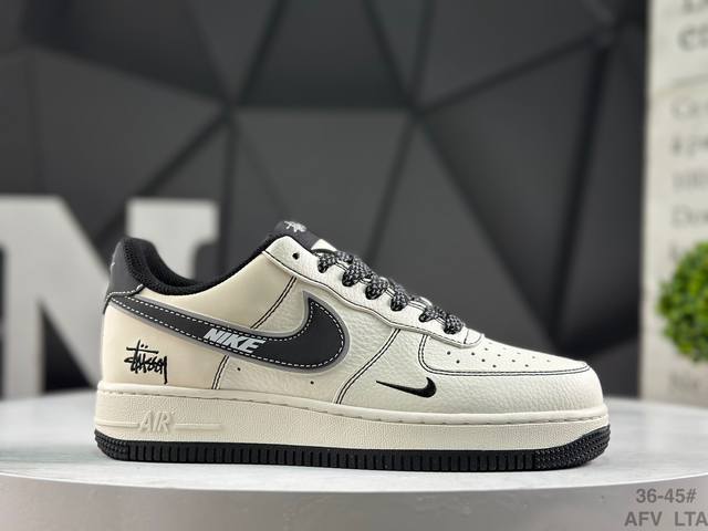 Nike Air Force 1 '07 Low, a low-top athletic and casual shoe. Features a comple