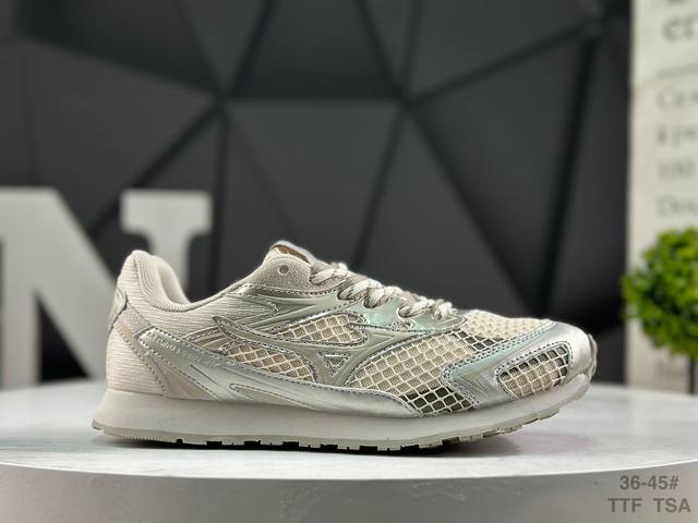 Mizuno Sportstyle Founded in 1906 by Mizuno Corporation of Japan, this sports b