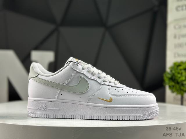 Nike Air Force 1 '07 Low, made with original last and cardboard, authentic Air