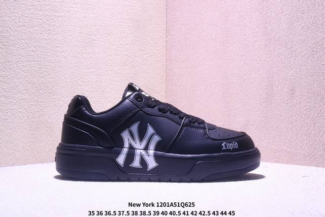 Mlb, a Korean F&F sports brand, offers men's and women's shoes with authentic la