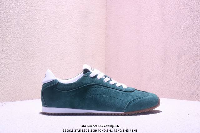 Alo Sunset Sneaker New German Training Shoes Alo really knows how to design! The