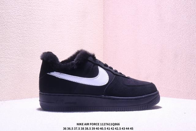 Fleece-lined Nike Air Force 1 '07 Low-top versatile casual sneakers. Soft, high