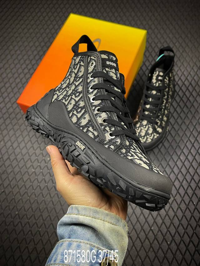 G Dior 2025 Autumn New Arrival B28 Dior Monogram Embroidered Sports Casual Shoes