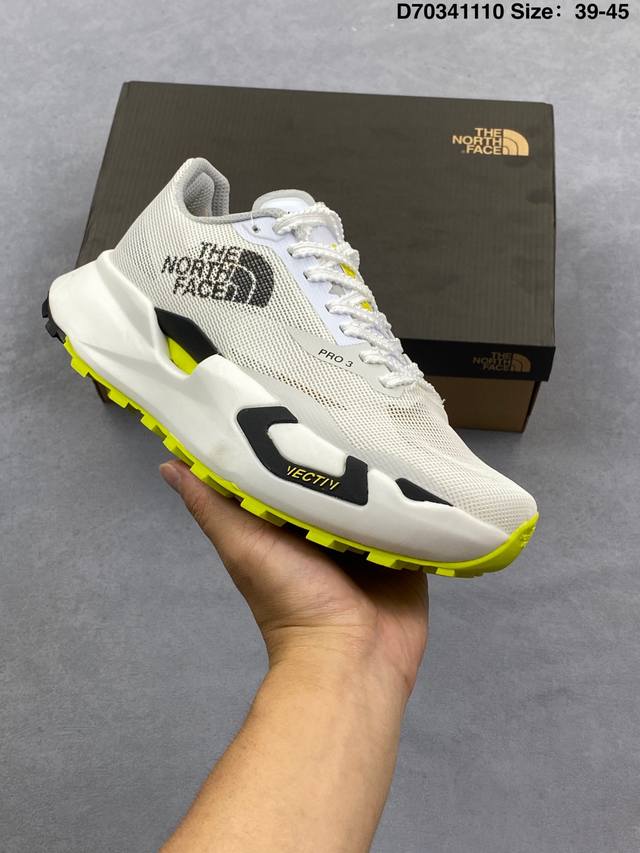 Company Grade: The North Face Altamesa 500 Round Toe Lace-up Cushioning and Dura