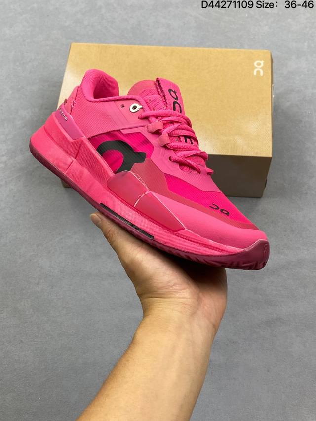 On The Roger Pro 2 Comfortable and Soft Low-Top Tennis Shoes Men's Pink Size: As