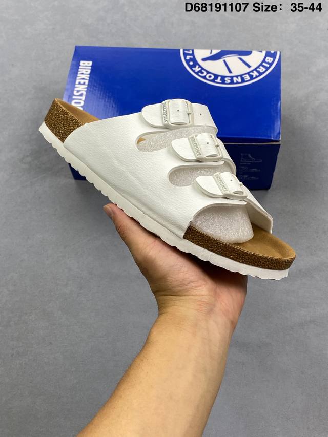 Birkenstock Rio Flip-Flops Featuring its unique footbed design, these Birkensto