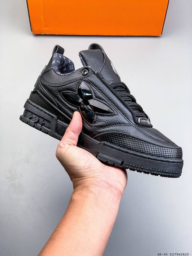 Louis Vuitton Lv Louis Vuitton sneakers These are the shoes that the "Sisters W