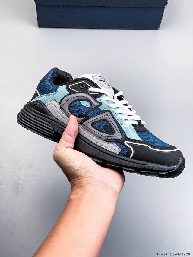 Dior B30 Retro-Style Breathable Versatile Casual Shoes The B30 uses a combinatio