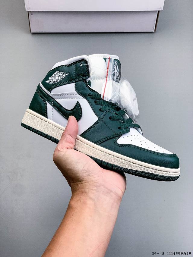 Nike Air Jordan 1 Mid AJ1 Jordan 1st Generation Mid-Top Classic Retro Culture C