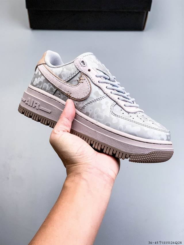 The Nike Air Force 1 GTX Boot has been officially released, featuring clean lin