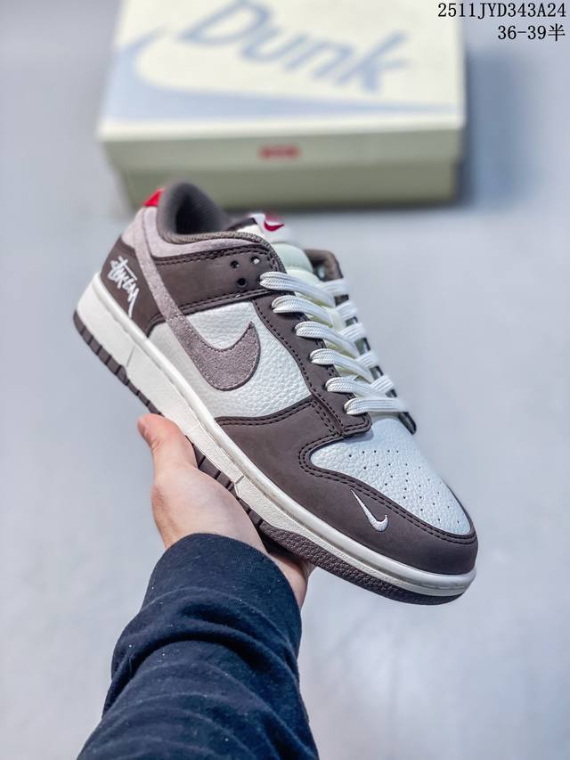 Nike SB Dunk Low SB Series Retro Low-Top Casual Sports Skateboard Shoes. Featur