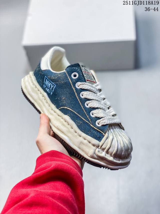 Company-grade Shawn Yue's favorite retro melting style Japanese concept fashion